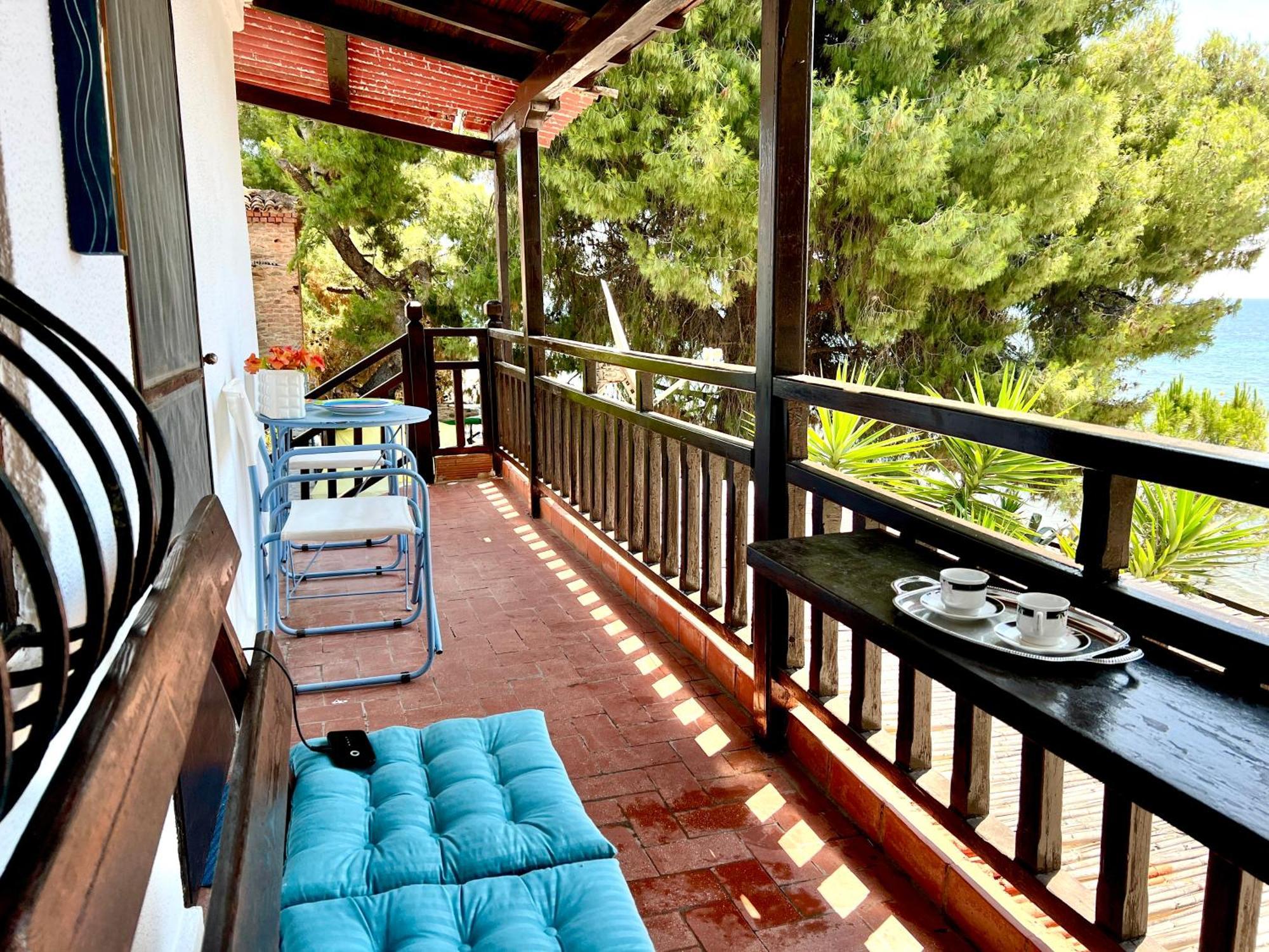 The House By The Sea Apartment Метаморфоси Екстериор снимка